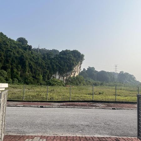 Low Season Promotion! 4B11B Mountainview 16 Pax Ipoh Exterior foto