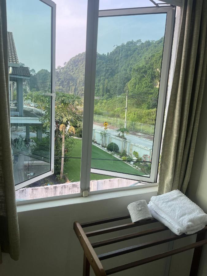 Low Season Promotion! 4B11B Mountainview 16 Pax Ipoh Exterior foto